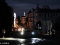 Графіки відключення світла завтра будуть діяти всю добу, – ДТЕК