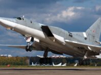 Дрони ГУР атакували НПЗ та аеродроми в Росії, пошкоджено Ту-22М3, – джерело