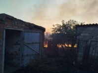 Росіяни завдали більше 400 ударів по Запорізькому району: є поранені, зруйновано будинки