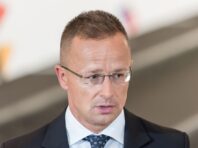 “Перейшов межу”. Сійярто звинуватив у брехні главу МЗС Польщі
