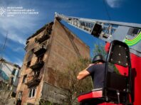 Під завалами в Києві ще можуть знаходитися люди