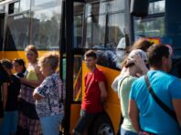 У Донецькій області примусово евакуюють ще понад 700 дітей, – ОВА