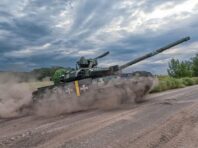 Захищає Харківську область. ЗСУ вперше показали вітчизняний танк “Оплот”