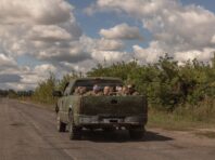 “Строковики масово здаються”. Як Курський прорив може змусити РФ прискорити обмін полоненими