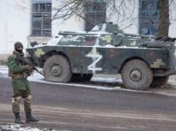 Допомагає РФ перекидати танки в Україну. СБУ оголосила підозру головному “митнику ДНР”