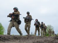 Морпіхи 501 окремого батальйону зняли російський триколор у Курській області