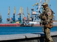 РФ встановлює спостережні пости у Севастополі: в АТЕШ назвали причину