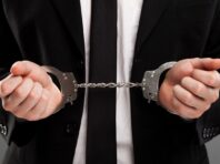 У Києві затримали чоловіка, який в інтернеті продавав ручні гранатомети