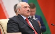 Білорусь перекинула третину своєї армії до кордону з Україною