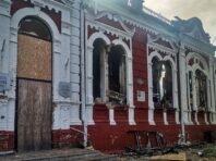 У Гуляйполі росіяни знищили меморіальний музей-садибу родини Нестора Махна