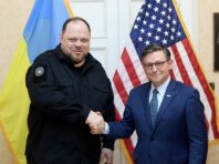 Стефанчук обговорив зі спікером Джонсоном зняття обмежень на удари по Росії