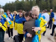 До України після понад двох років полону повернулися 15 бійців “Азову”