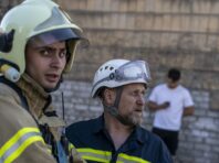 РФ обстріляла Борову Харківської області: почались пожежі, є жертви та поранені