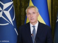 Столтенберг про зняття обмежень на удари вглиб РФ: на війні немає варіантів без ризику