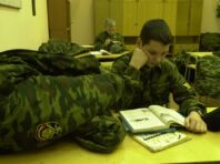РФ агітує школярів окупованого Старобільська йти на війну, – ЦНС