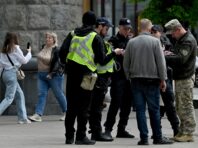 Хто перевіряє військово-облікові документи та що буде за відмову від повістки: роз’яснення