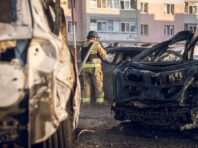 У Сумах пролунали два вибухи. Один із районів залишився без світла