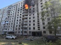 Зеленський показав наслідки удару Росії по Харкову