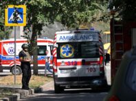 Зранку РФ з дронів атакувала авто і мікроавтобус у Миколаївській області: є поранені