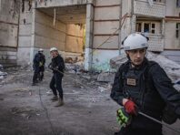 У Харкові через удар авіабомбою по багатоповерхівці кількість жертв зросла до п’яти