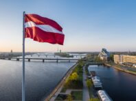 Латвія передасть Україні бронемашини CVR
