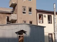 Окупанти зранку атакували Краматорськ: пошкоджено пожежну частину (фото)