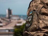 Україна використовує на Донбасі тактику “повільного відступу”, – NYT