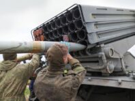 Росія планує набрати в армію ще майже чверть мільйона контрактників, – ЗМІ
