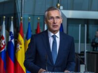 Україну можуть прийняти в НАТО з окупованими територіями, – Столтенберг