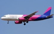 Угорська авіакомпанія Wizz Air зняла з літака українського військового з протезом