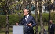 Туск став на захист України