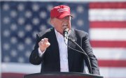 Трамп обурений діями Ізраїля та Ірану