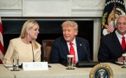 Трамп поки не збирається посилювати санкційний тиск на РФ