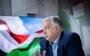 Орбан продовжує тероризувати Україну