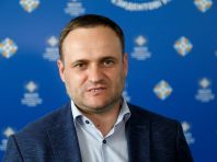 Світло в Києві 27 грудня відновлюють – 40 відсотків житлових будинків досі знеструмлені