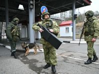 Білорусь допитує українських втікачів про війну