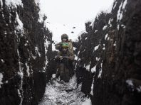 Кордон з Україною росіяни намагаються прорвати росіяни, вважає Трегубов