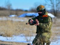 Росія під виглядом набору операторів дронів намагається поповнити піхоту